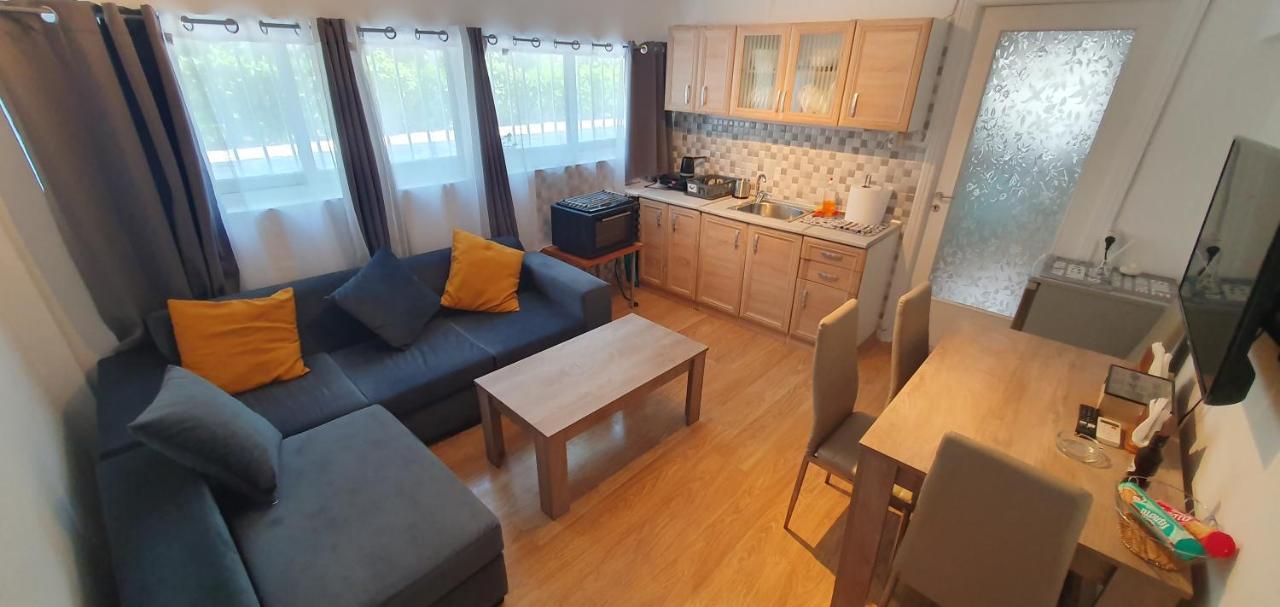 Vacation Studio Oropos Nea Palatia 外观 照片
